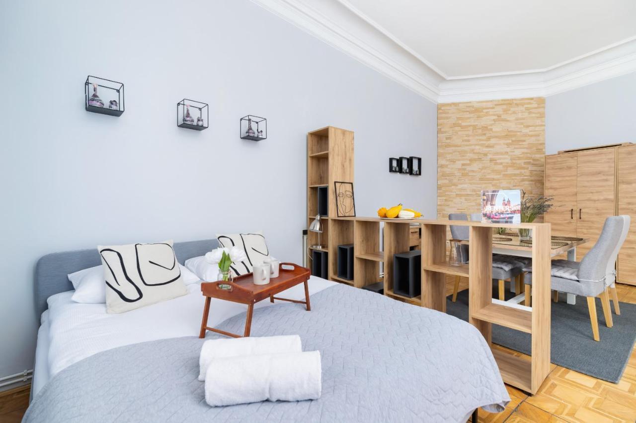 Podwale Apartment Uj Downtown Cracow By Noclegi Renters Krakow Exterior photo