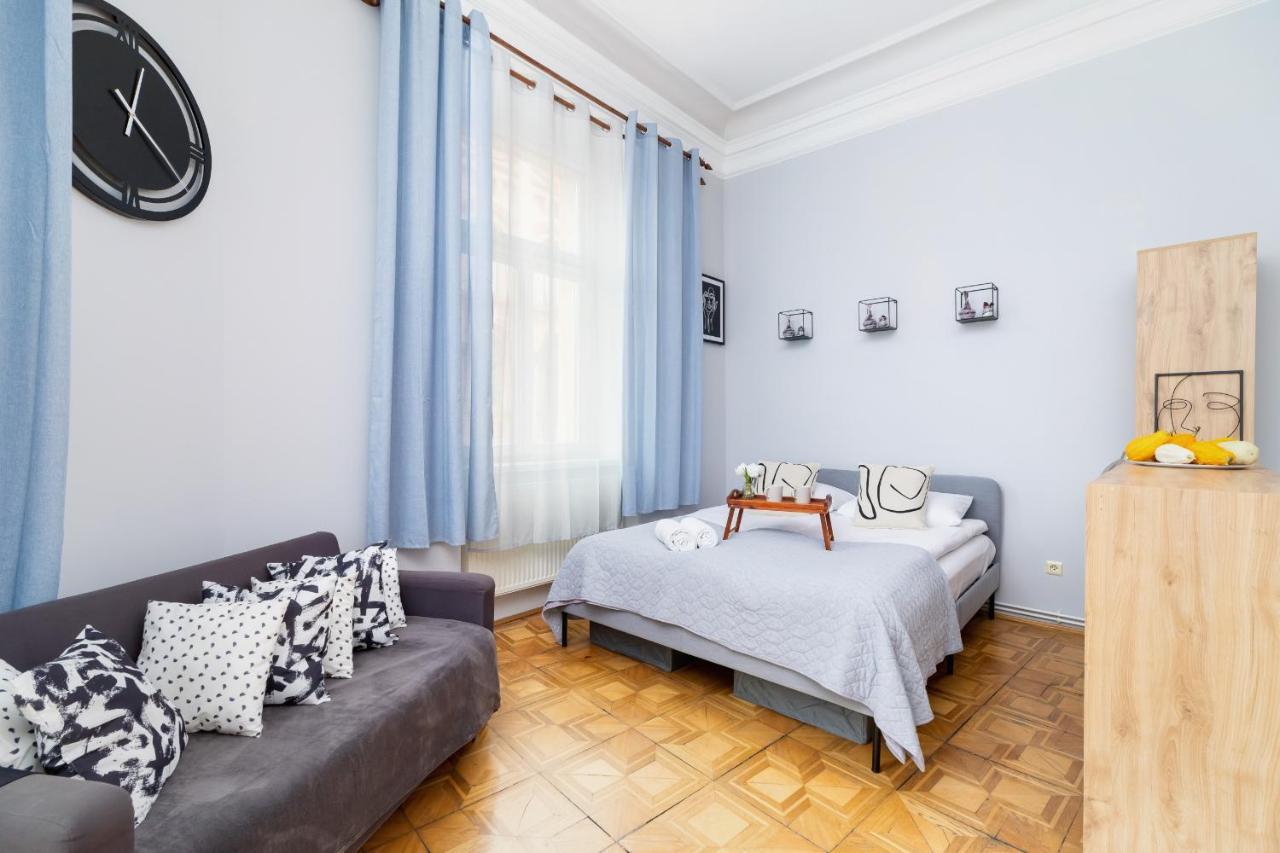 Podwale Apartment Uj Downtown Cracow By Noclegi Renters Krakow Exterior photo
